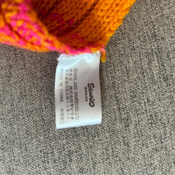 Sanrio Hello Kitty Rainbow Scarf with Heart Patch - Picture 3 of 4